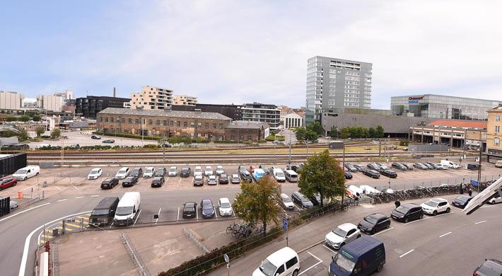 Beautiful 2 bedroom apartment available for renting at aarhus C. ( Furnished or without furnished)